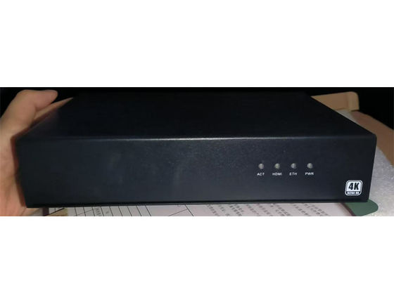 دعم لشاشات عرض مزدوجة 4K ، محطة توصيل 12 في 1 KVM عبر IP Switch