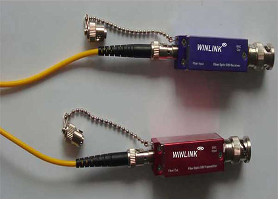 موسع الألياف 3G-SDI BNC مع مصدر طاقة USB صغير